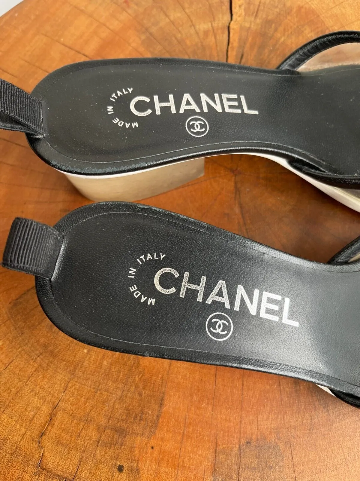 BAREFOOT BEACH PVC SANDALS