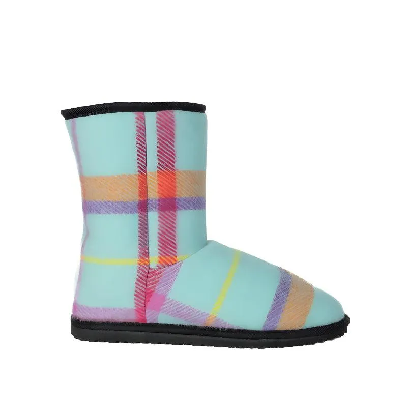 Classic Plaid Fleece Slippers – Cozy Comfort for Chilly Days