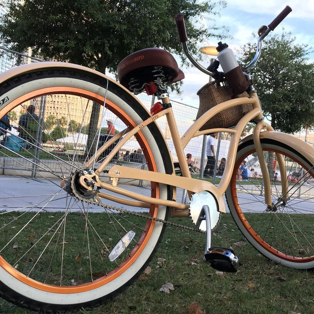 sixthreezero Classic Edition Single Speed Women's Beach Cruiser Bike
