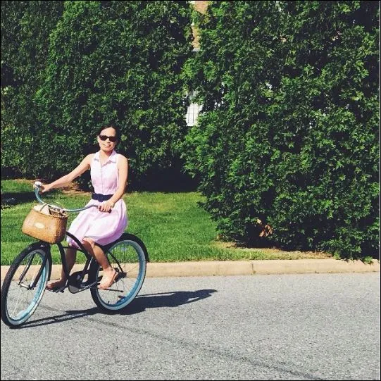 sixthreezero Classic Edition Single Speed Women's Beach Cruiser Bike
