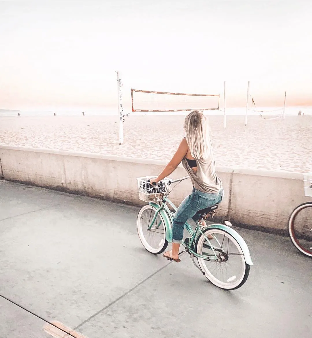 sixthreezero Classic Edition Single Speed Women's Beach Cruiser Bike