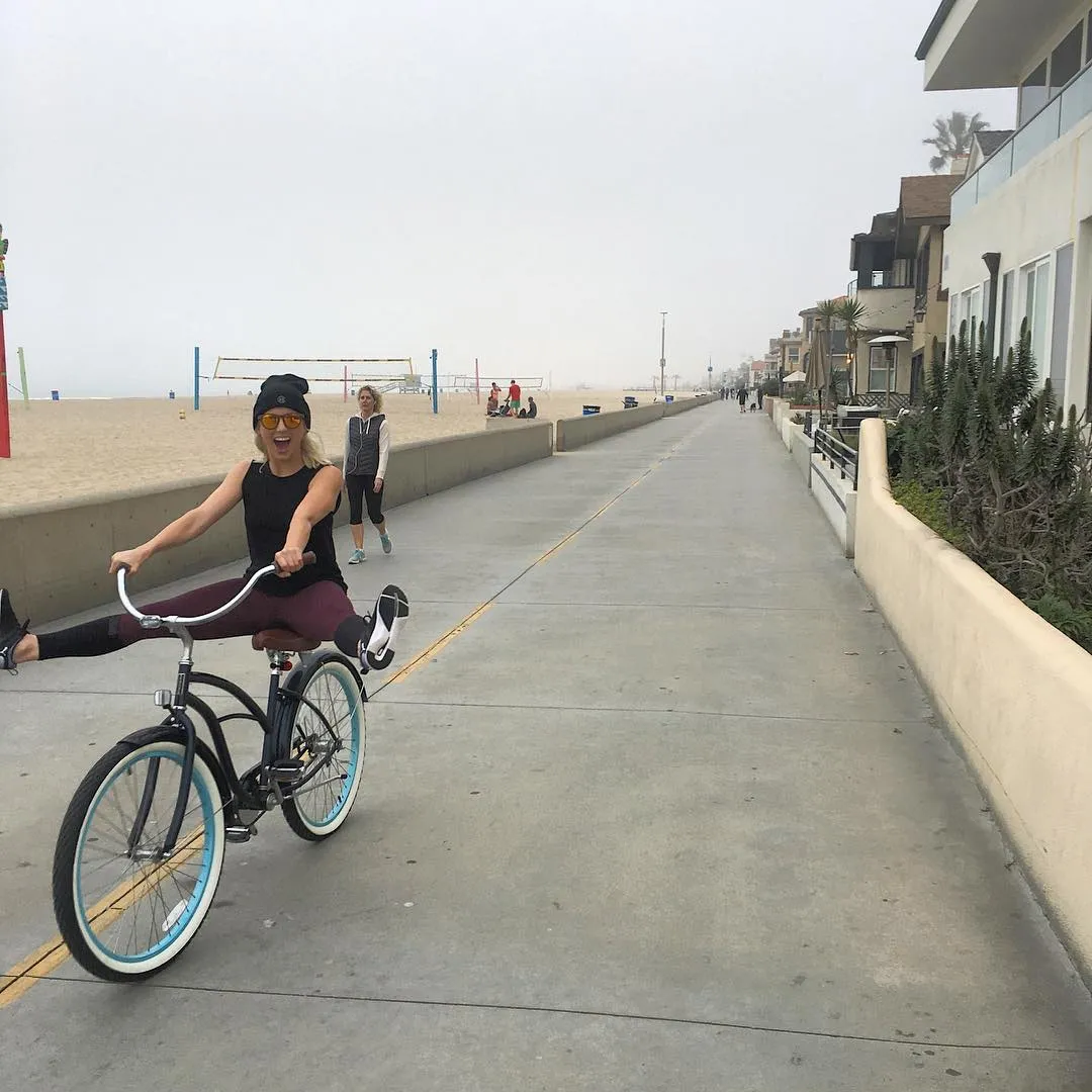 sixthreezero Classic Edition Single Speed Women's Beach Cruiser Bike