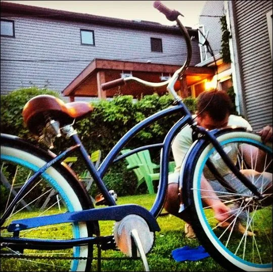 sixthreezero Classic Edition Single Speed Women's Beach Cruiser Bike