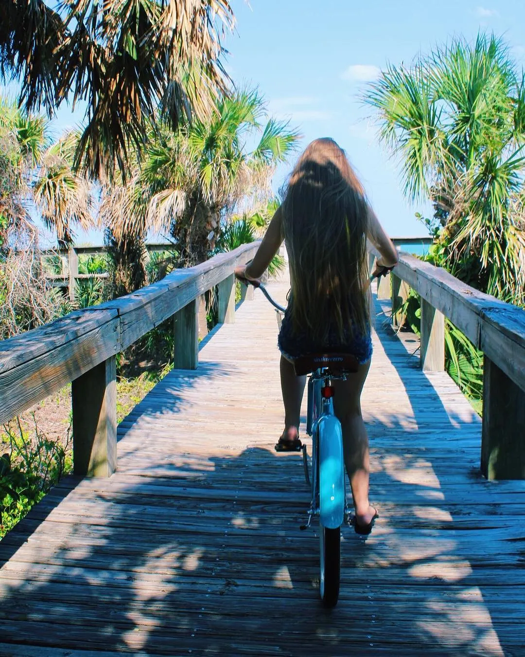 sixthreezero Classic Edition Single Speed Women's Beach Cruiser Bike