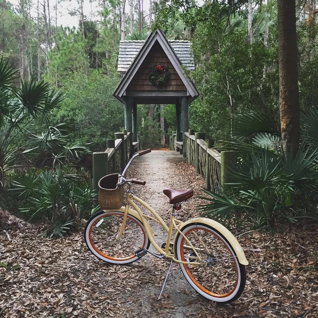 sixthreezero Classic Edition Single Speed Women's Beach Cruiser Bike